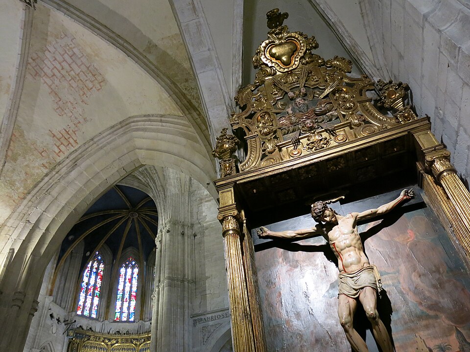 Chapel of the Cristo de Velarde in Oviedo Cathedral
